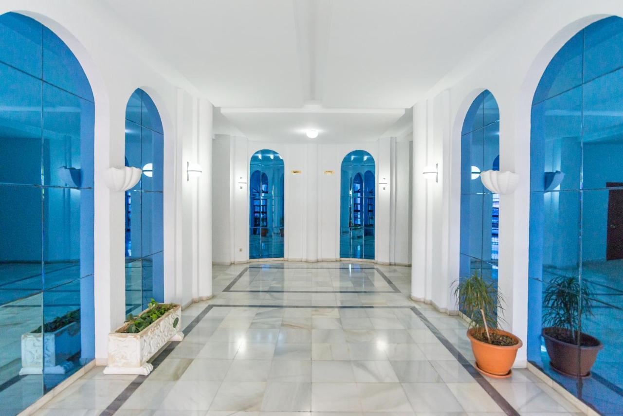 Virginia Beach & Private Terrace By Ele Apartments Málaga Exteriör bild